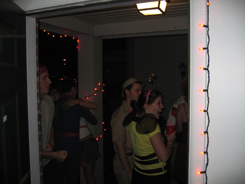 Halloween 044 something outside